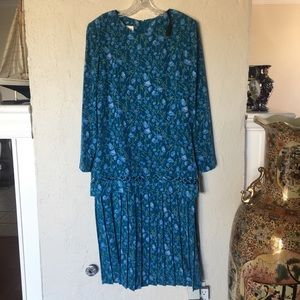 Leslie Fay Blue Floral Dress